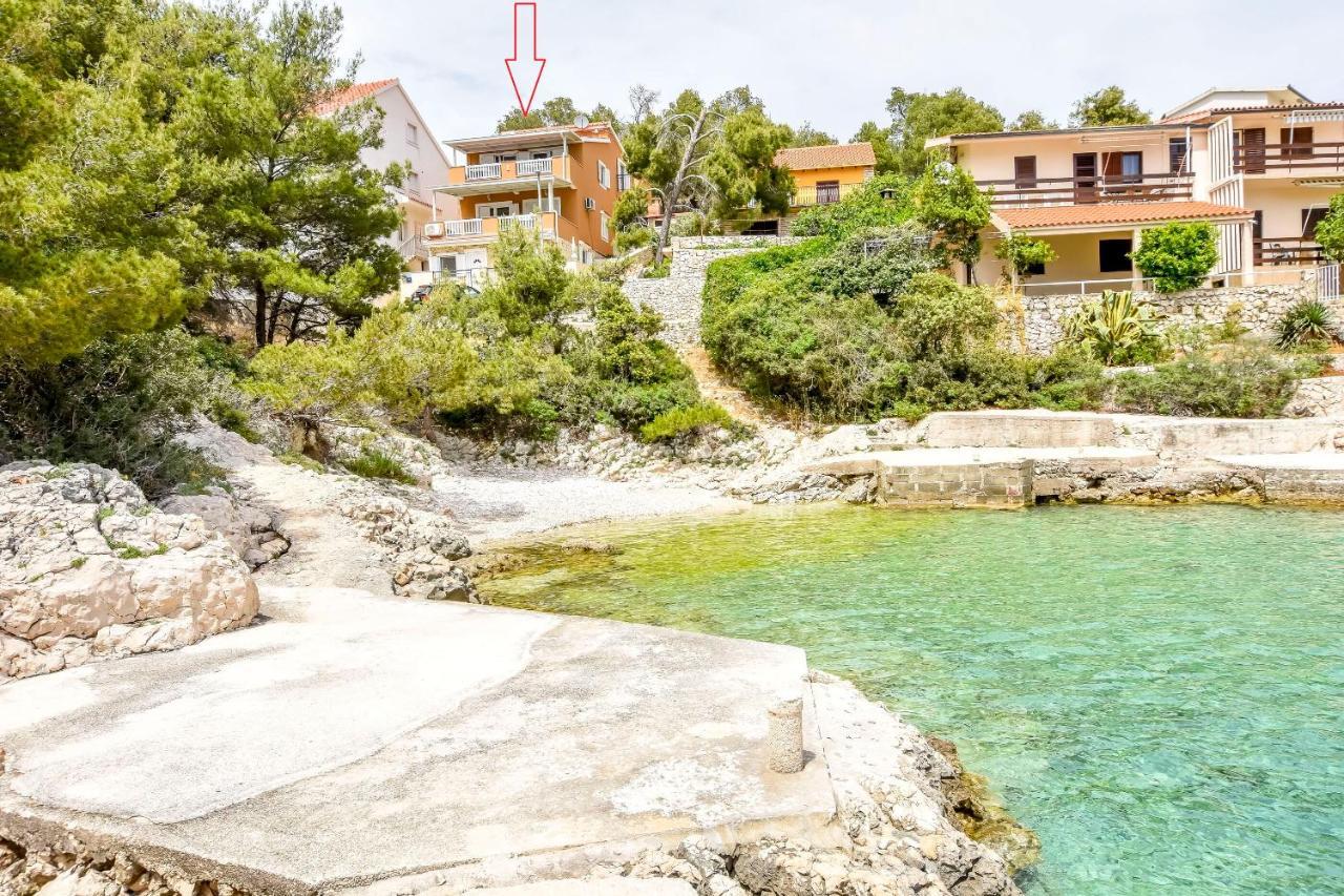 Apartments Ive I Maja Ражань Екстер'єр фото